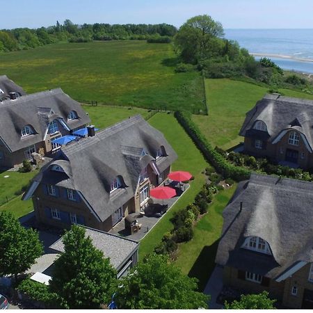 Strandhaus Buskam Im Moenchgut Auf Ruegen Lobbe Exteriör bild