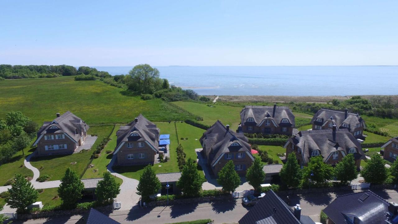 Strandhaus Buskam Im Moenchgut Auf Ruegen Lobbe Exteriör bild
